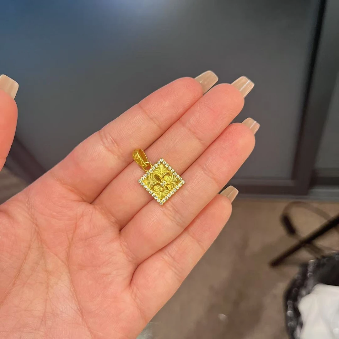 足金999吊坠    5.87克