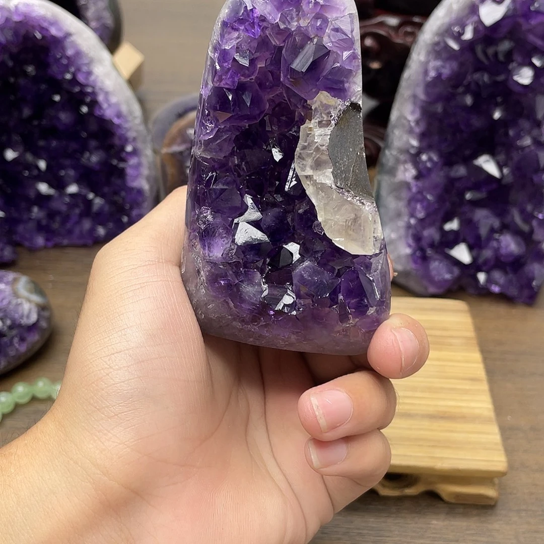 未镶嵌大型摆件（非配饰）紫晶