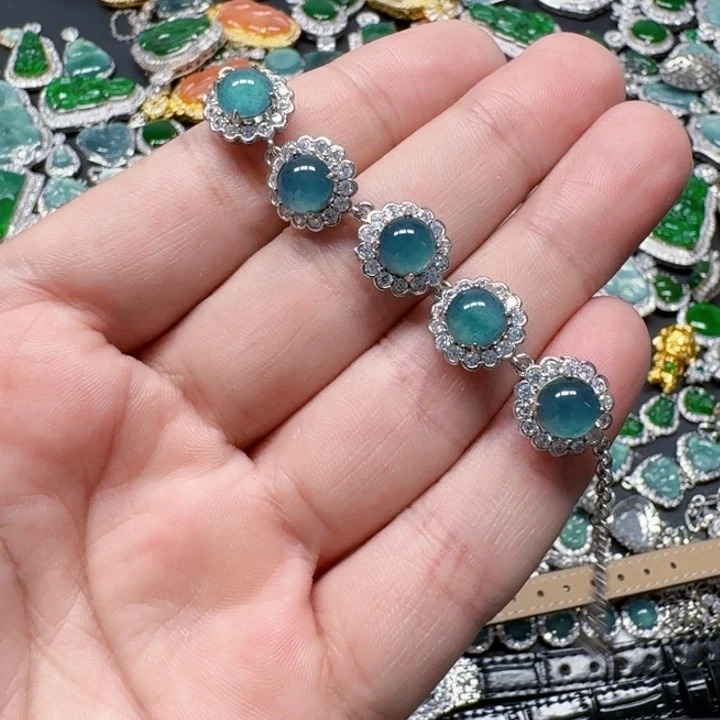 翡翠未镶嵌颈饰天然A货翡翠放漏