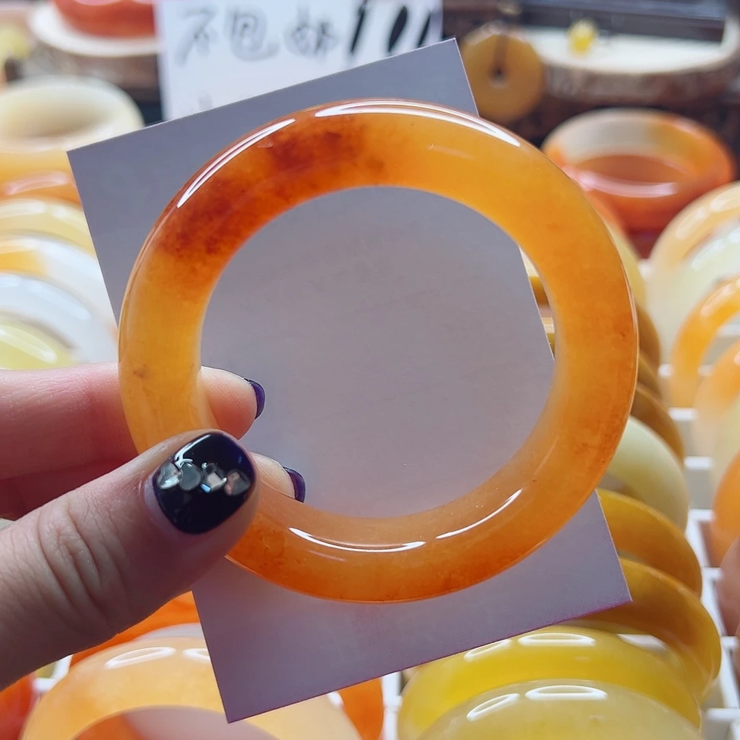 石英质玉（黄龙玉）未镶嵌手镯微瑕2