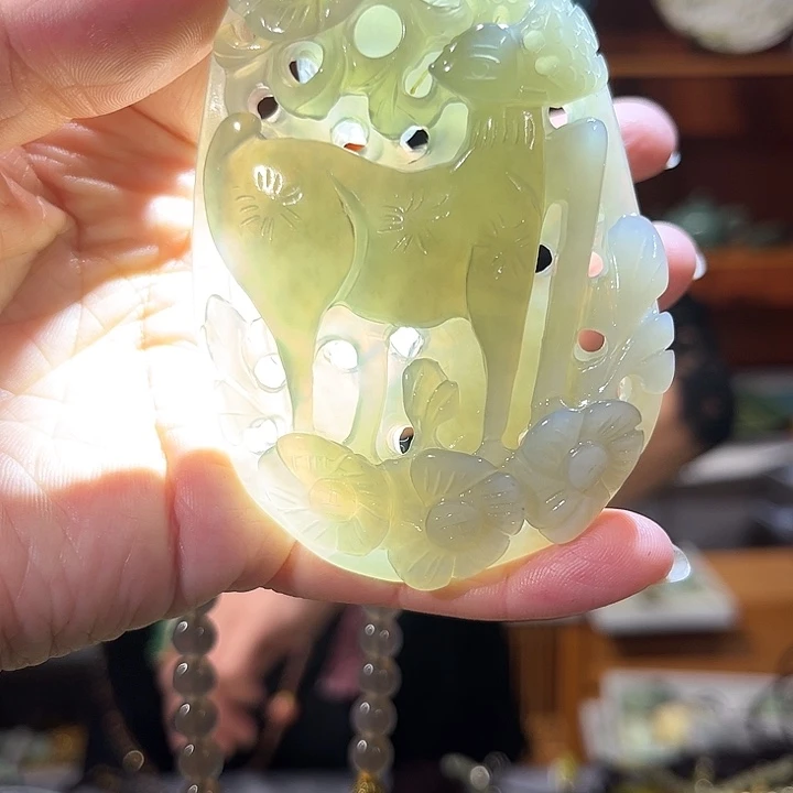 未镶嵌岫玉毛衣链