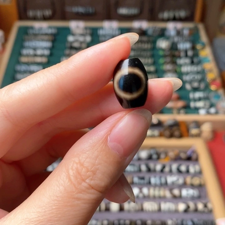 未镶嵌玛瑙/玉髓珠宝半成品