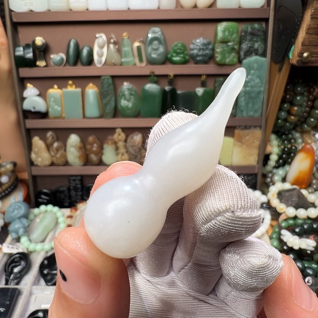 和田玉未镶嵌颈饰青海老坑微软棉蚂蚁葫芦福利3