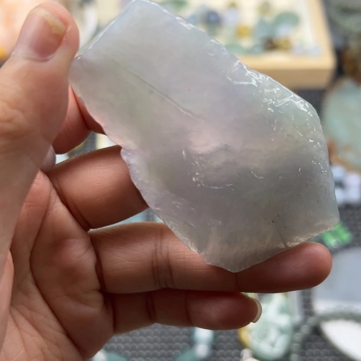 翡翠未镶嵌套链毛料