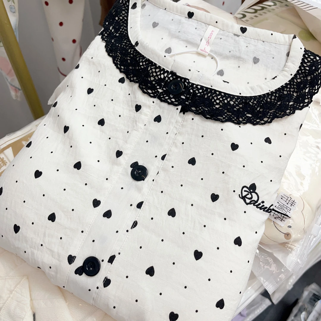 【R529】夏款黑桃花边圆领短袖短裤+长裤三件套+胸垫【开衫款】