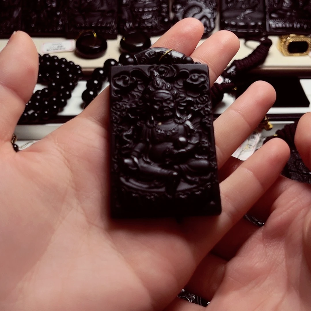 天然缅料A货黄财爷A272