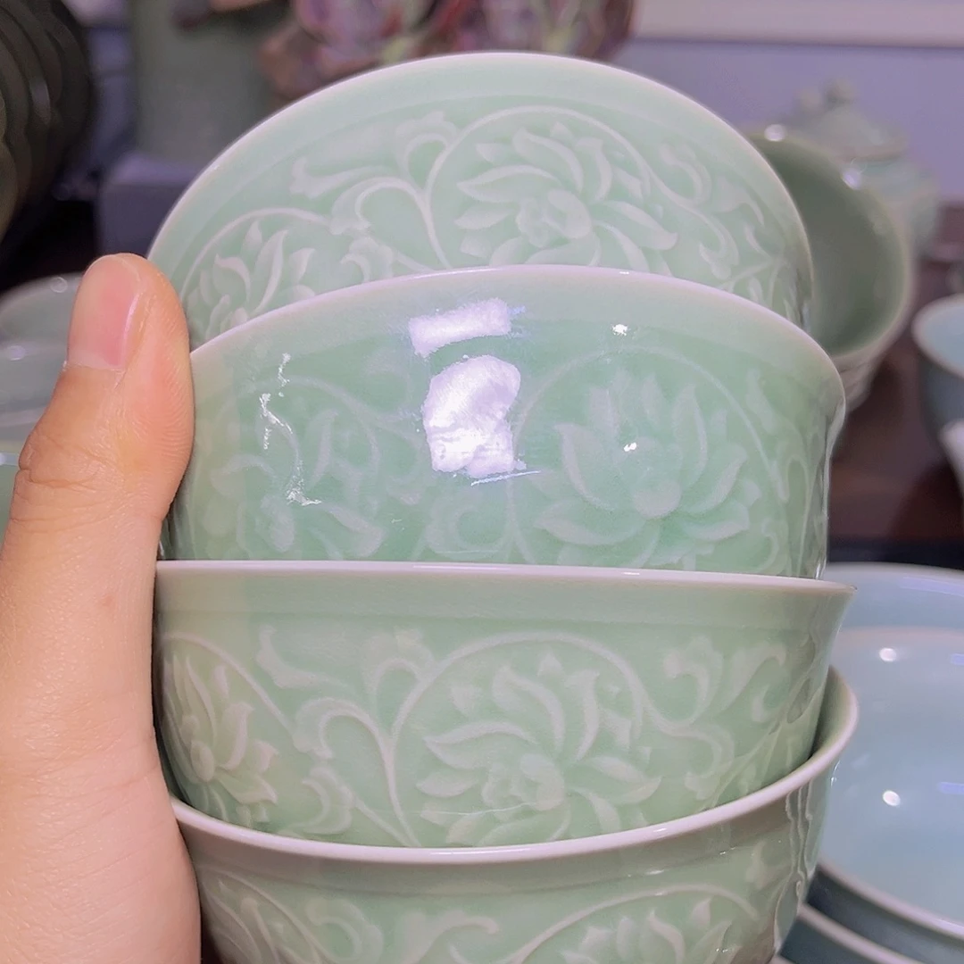 瓷正品 4 英寸莲纹碗 4 只