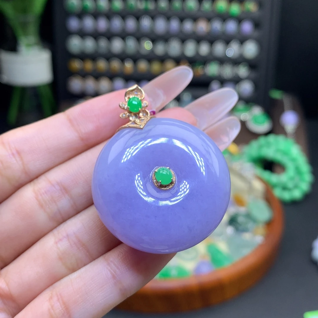 自***福翡翠18K金镶嵌颈饰天然