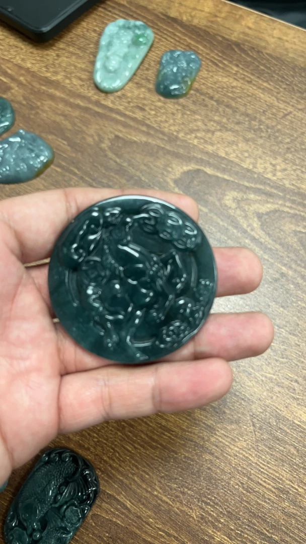 A货翡翠天然翡翠