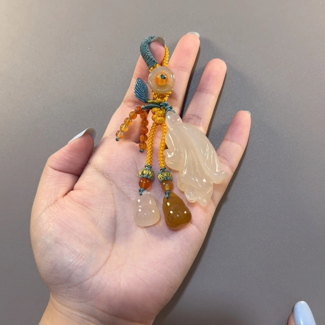 玛瑙/玉髓未镶嵌钥匙挂件