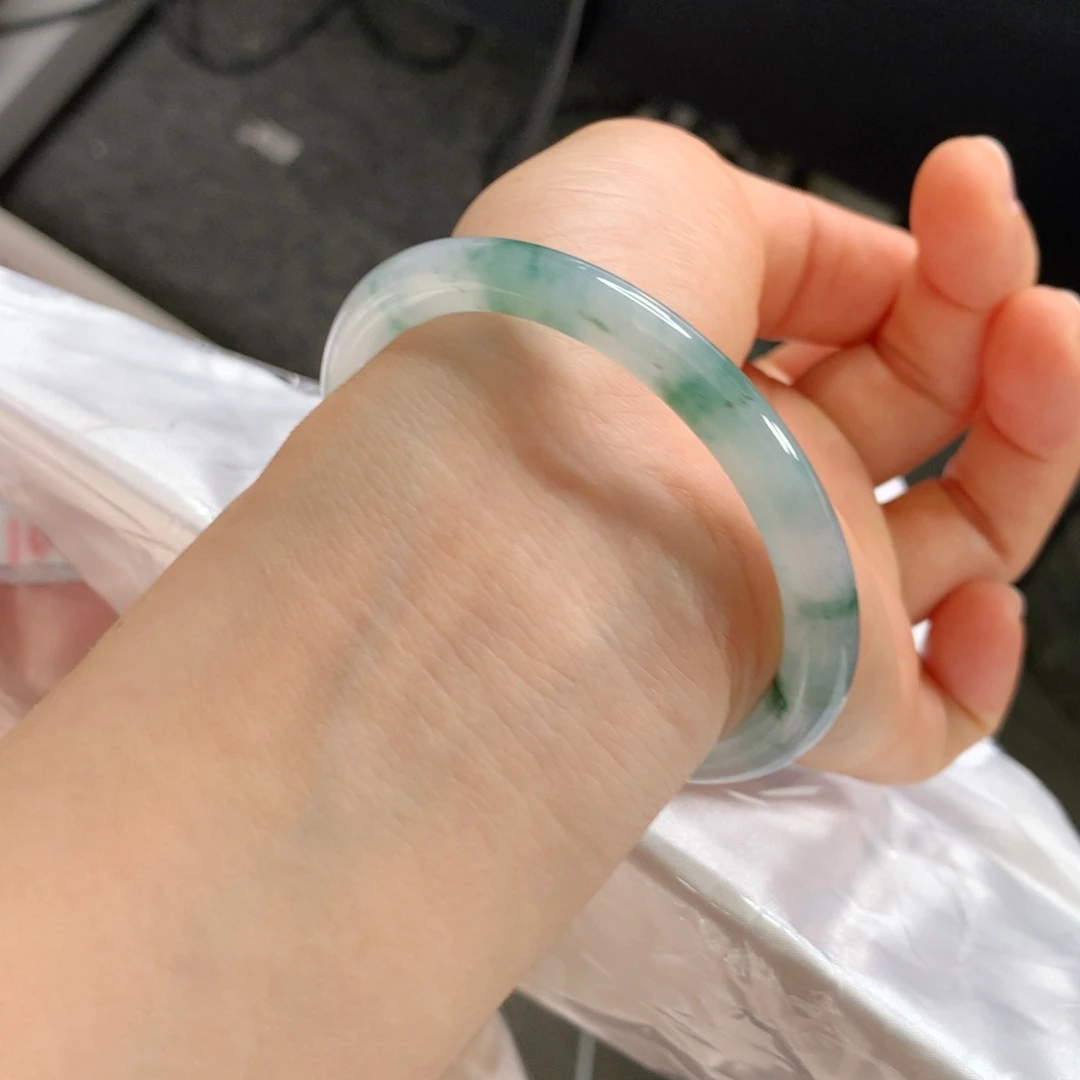 未镶嵌手镯翡翠 圆条②②⑨⭐⭐⭐⭐⭐强推