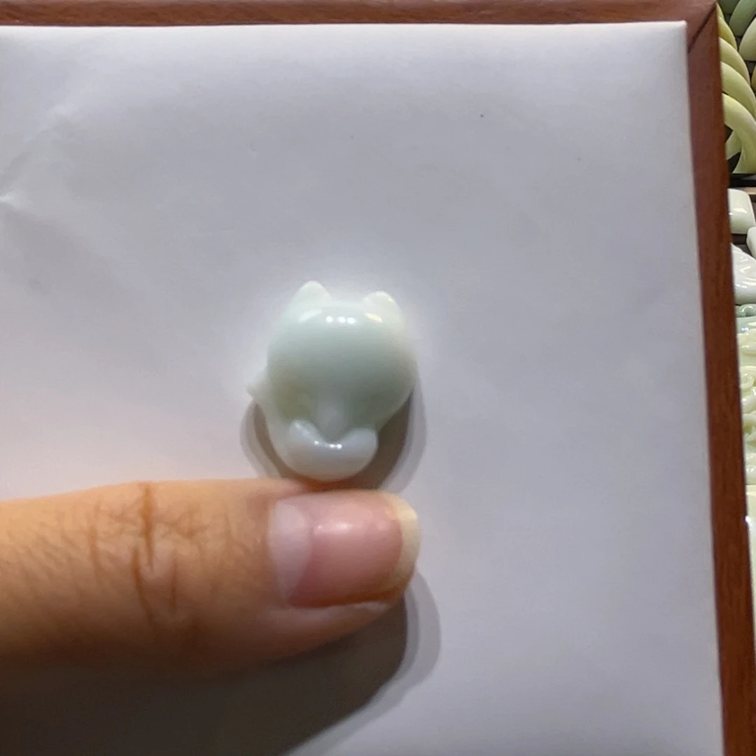 蓝田玉（蛇纹石化大理石玉）未镶嵌颈饰