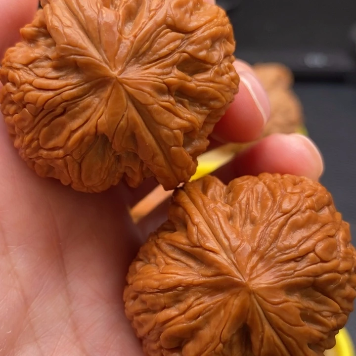 梧***/木质类玉尊尺寸40.5