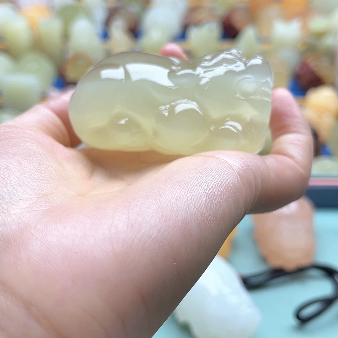 迷***童新疆昆仑山脉山料