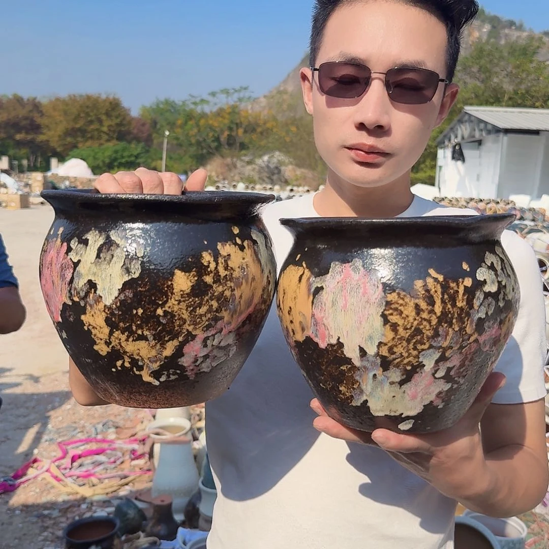 紫砂花盆口20高18（两个胖子姹寂红色