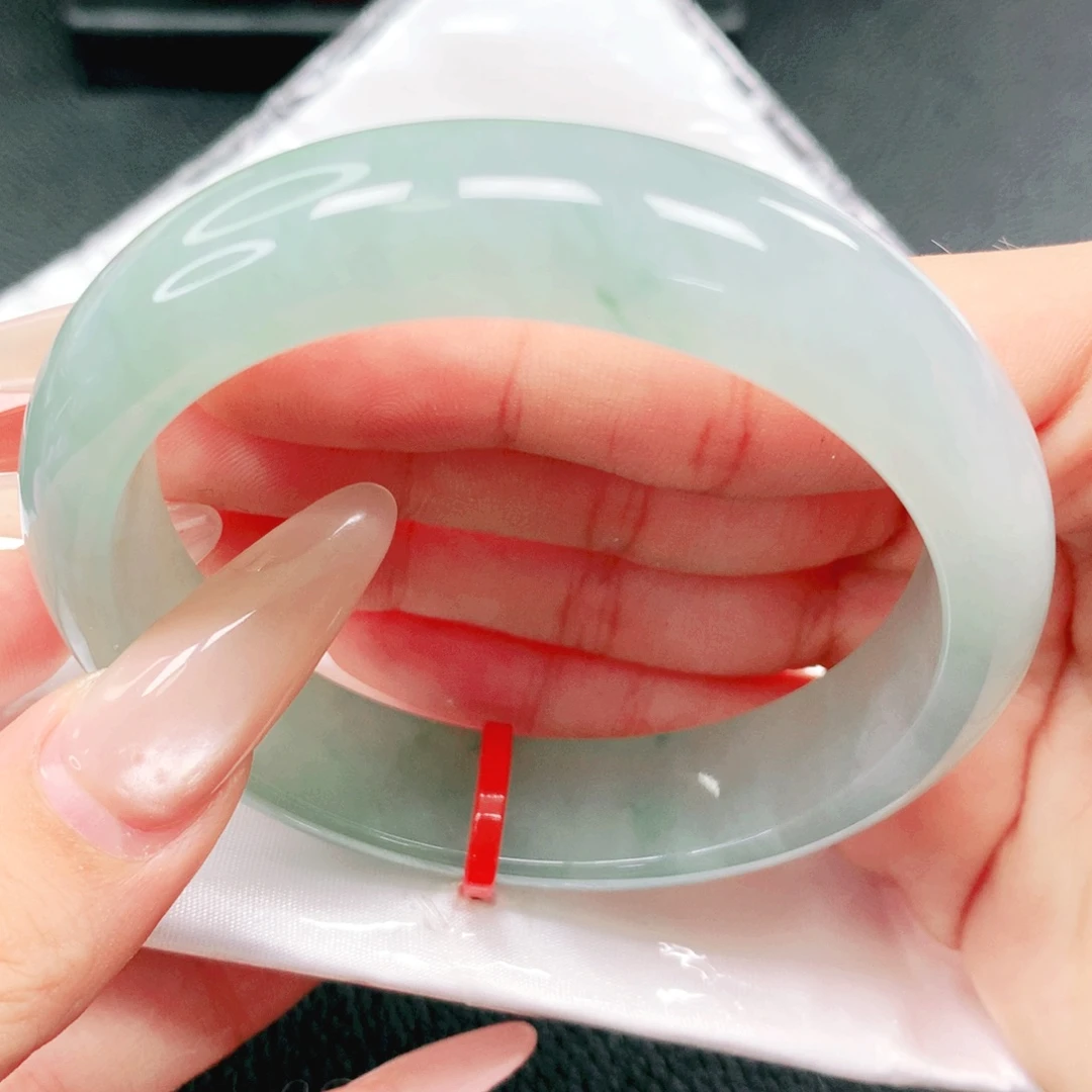 翡翠未镶嵌手镯57