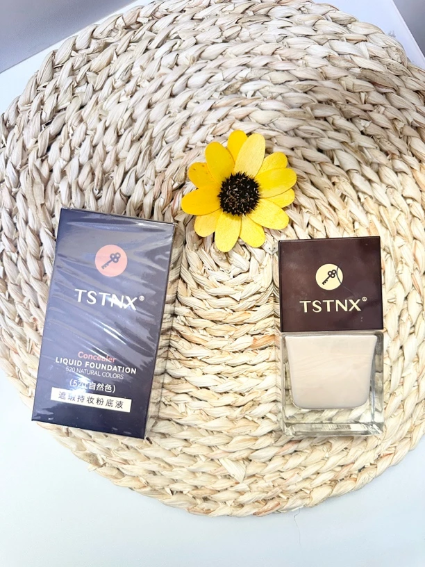 TSTNX德吉遮瑕持妆粉底液520自然色