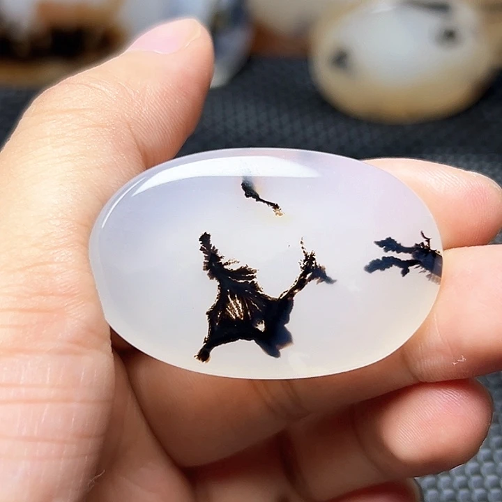 玛瑙/玉髓未镶嵌珠宝半成品