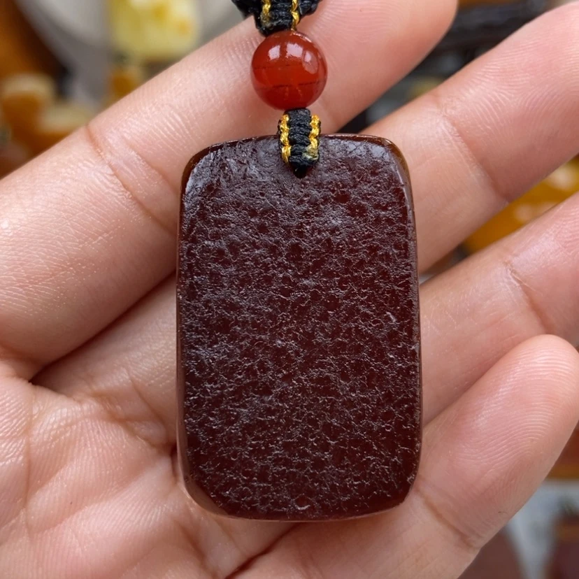 【闪购商品】琥珀颈饰未镶嵌