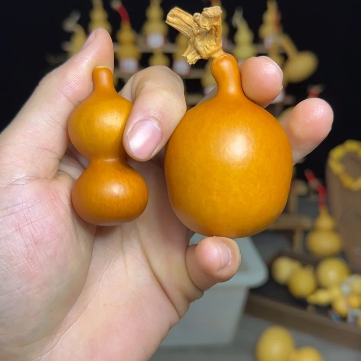 小****大叶紫檀（黑酸枝木类）