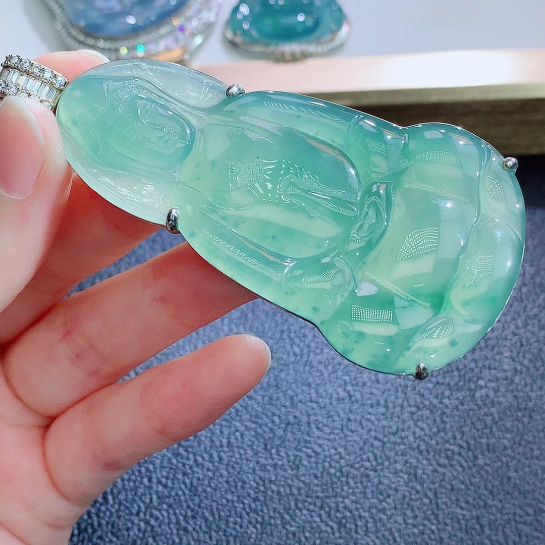 翡翠银S925镶嵌颈饰翡翠