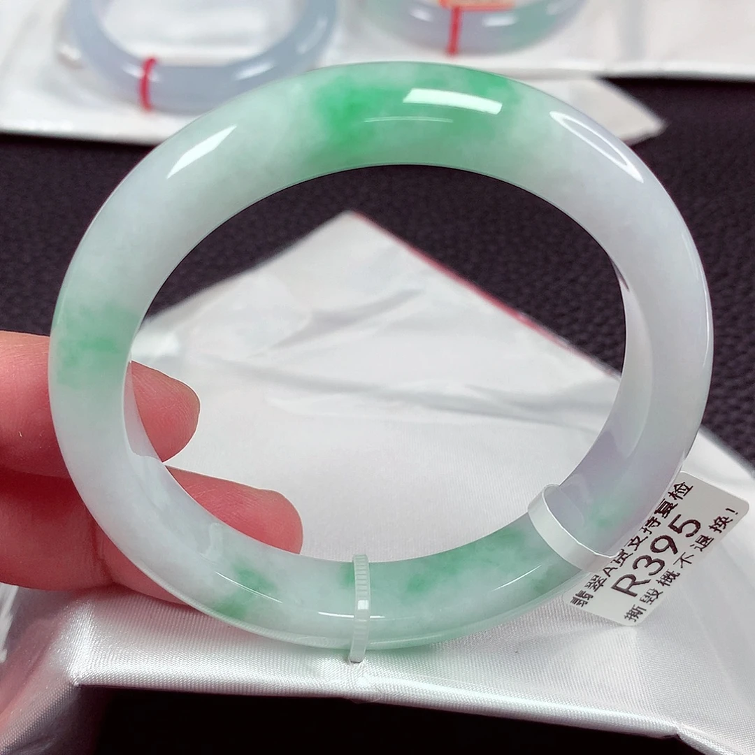 翡翠未镶嵌手镯天然翡翠手镯