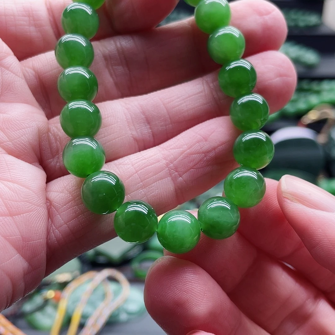 和田玉（碧玉）未镶嵌手链