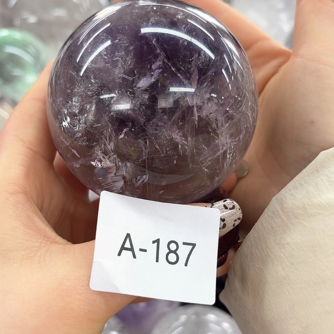 水晶摆件 A 187 7.5cm未镶嵌?