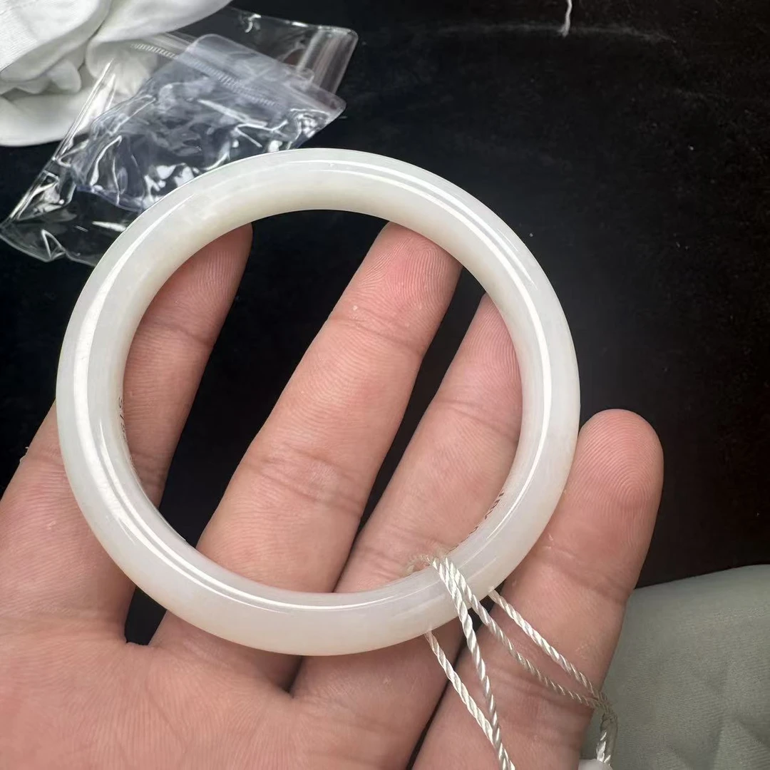 【玉经纶】170004/HQ15-和田玉手镯-多样性发其一