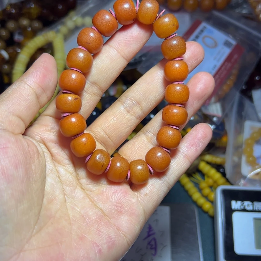 未镶嵌琥珀珠宝奇石400