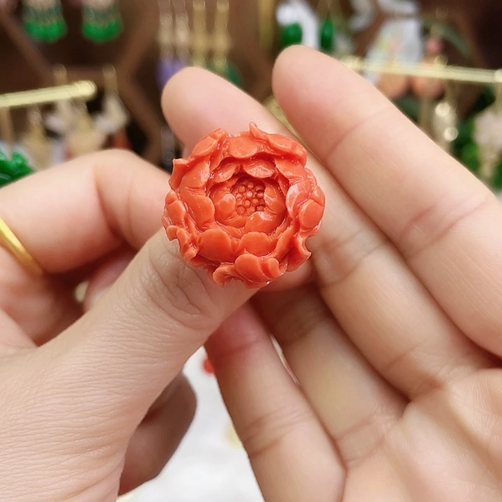 石英质玉耳钉合金