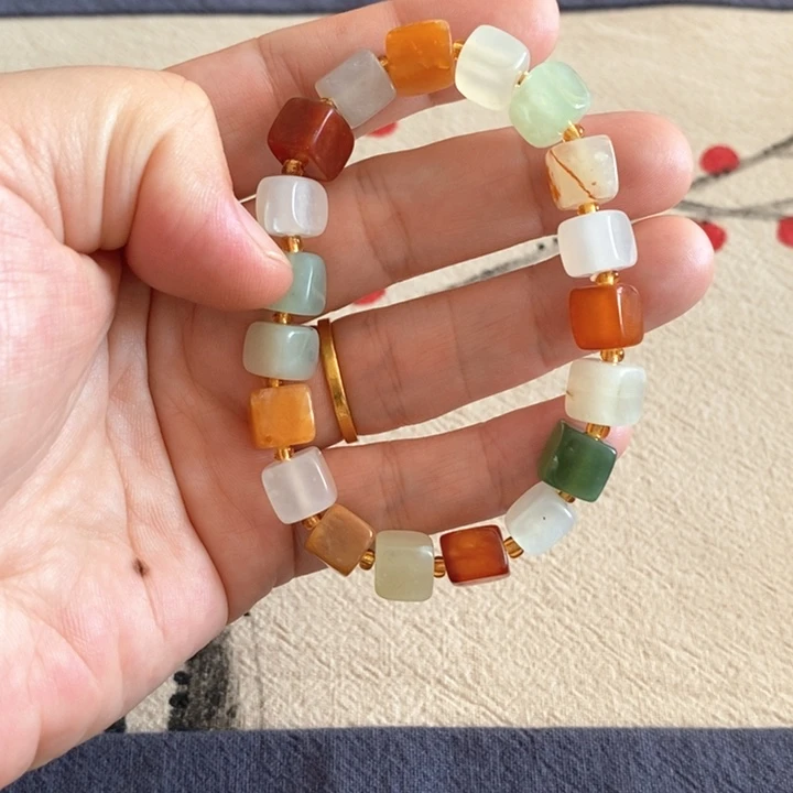 蛇纹石玉未镶嵌鱼缸石