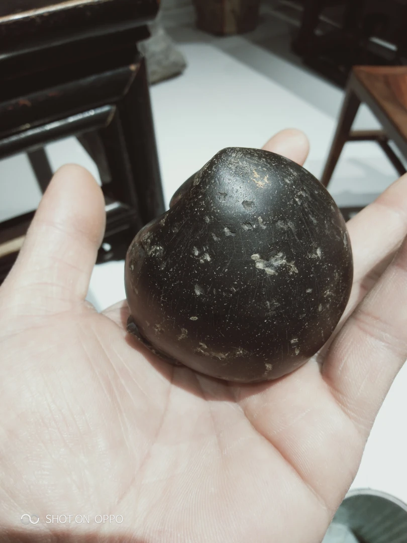 石雕石桃案头摆件