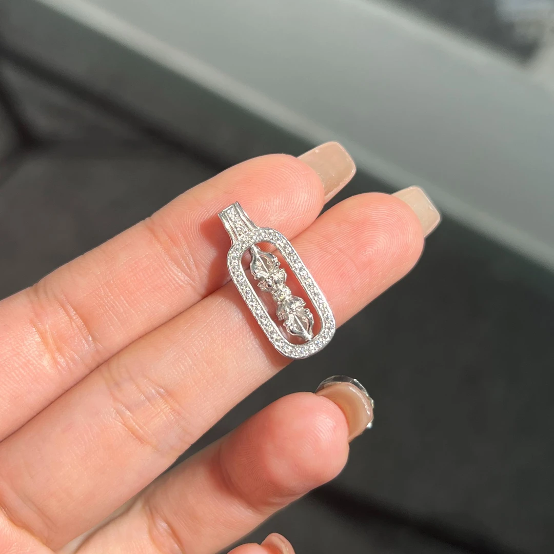 莫桑石铂金pt950首饰镶嵌莫桑金刚杵吊坠气质轻奢