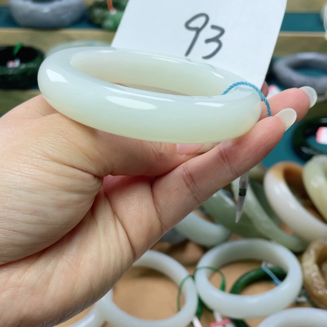 未镶嵌手镯和田玉圈口58