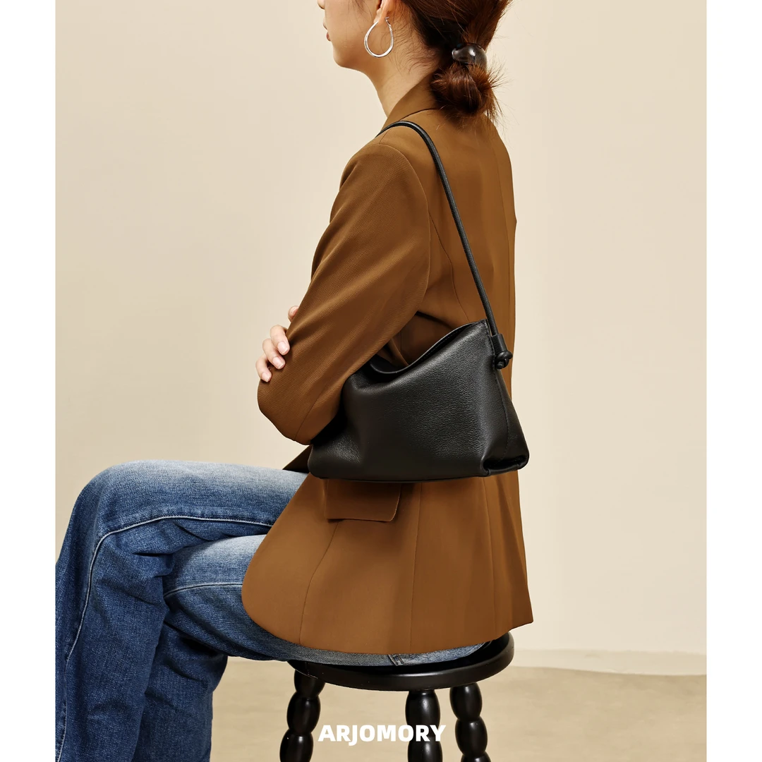 ARJOMORY原创设计真皮HOBO包女2025新款高级感百搭慵懒单肩斜挎包