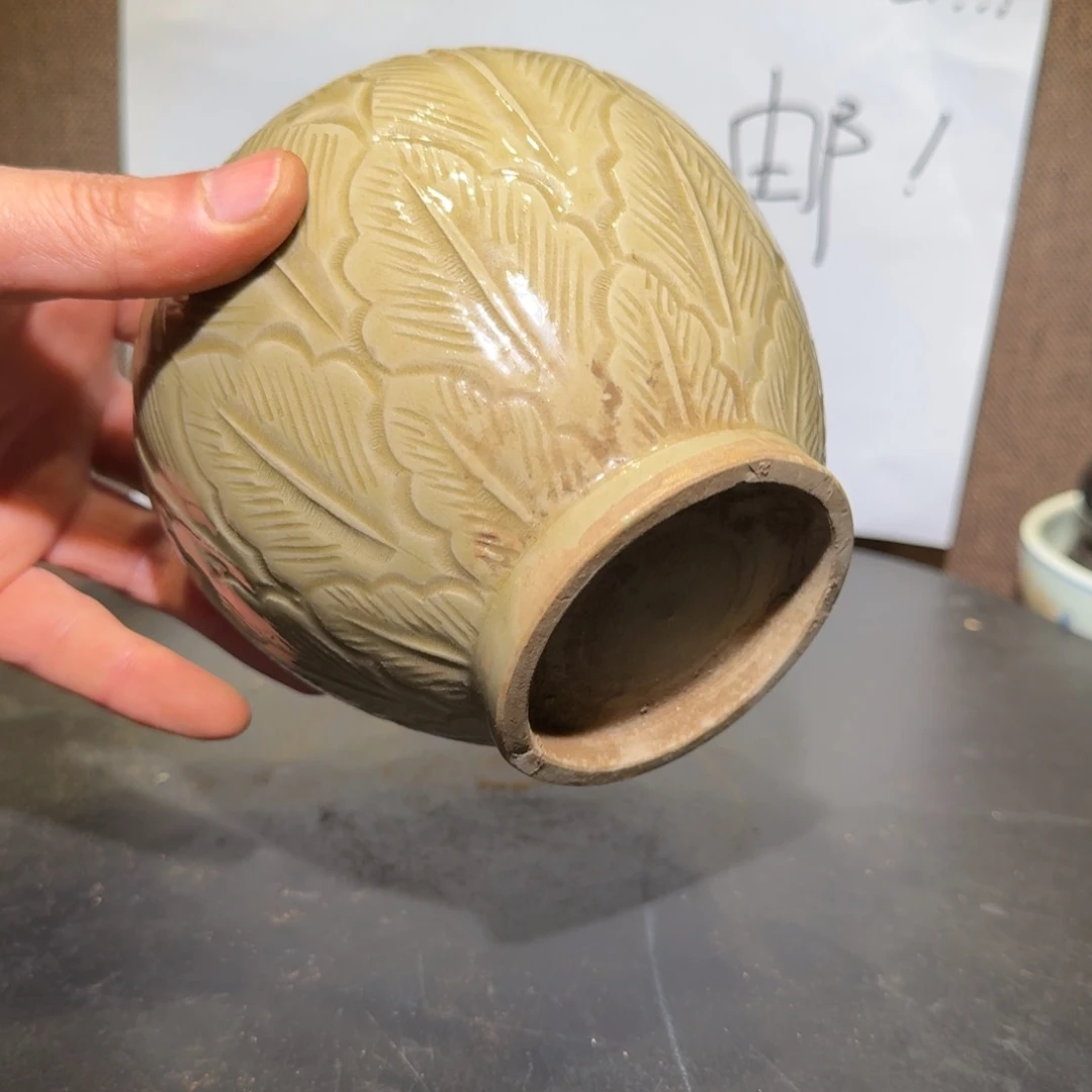 漂亮的小瓷瓶子啊好