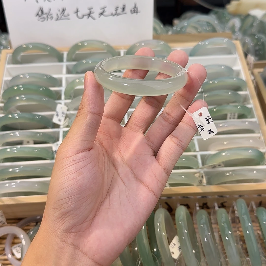 手镯玛瑙/玉髓未镶嵌圈口56.6