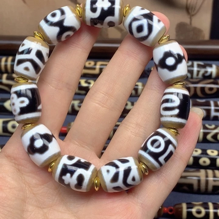 玛瑙/玉髓（覆膜）未镶嵌颈饰