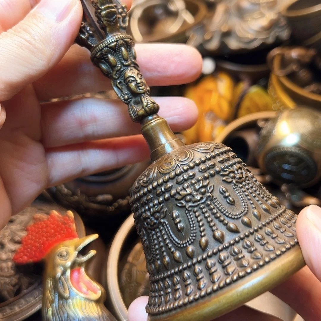 精美铜器工艺品等