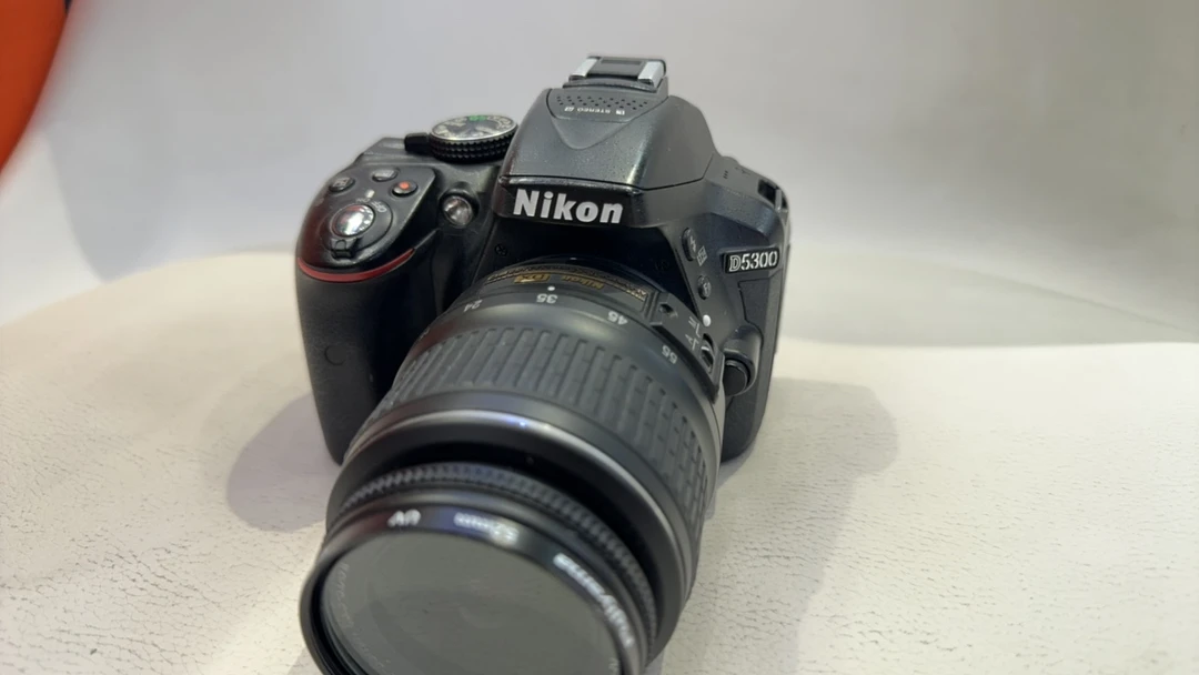95新 Nikon/尼康 95新 尼康D5300单反相机18-55套机入门级单反