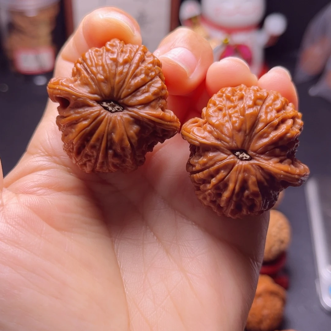 福***康吊坠文玩核桃37.5尺血麒麟