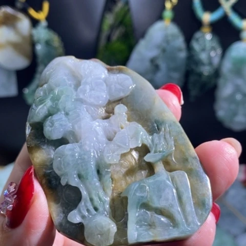 【闪购商品】颈饰未镶嵌翡翠鹿