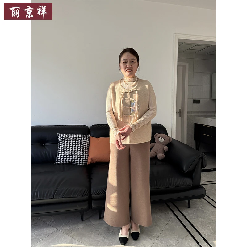 中年妈妈装秋季小香风针织小衫新款中老年女装气质国风马甲三件套