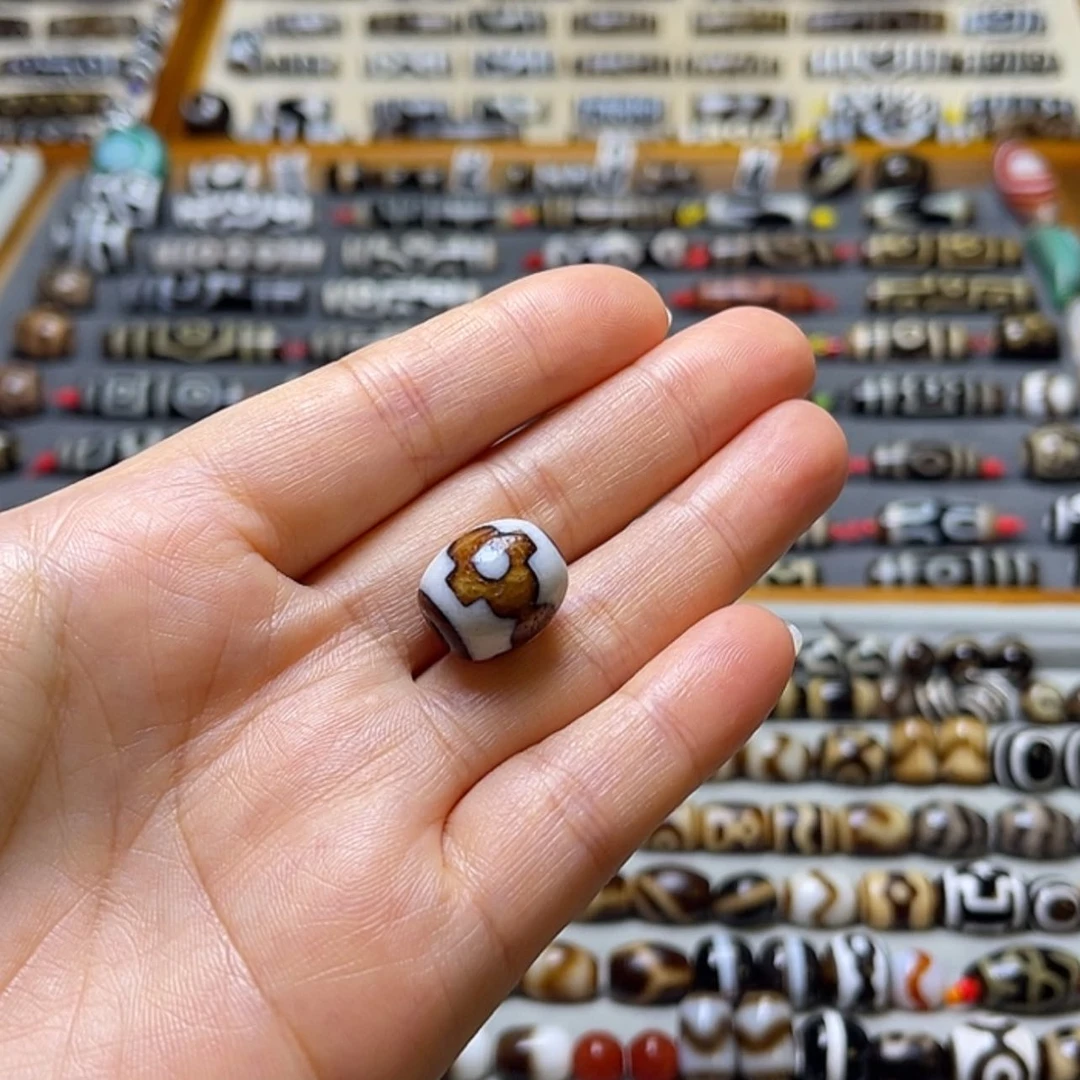 【闪购商品】玛瑙/玉髓颈饰未镶嵌净*镜