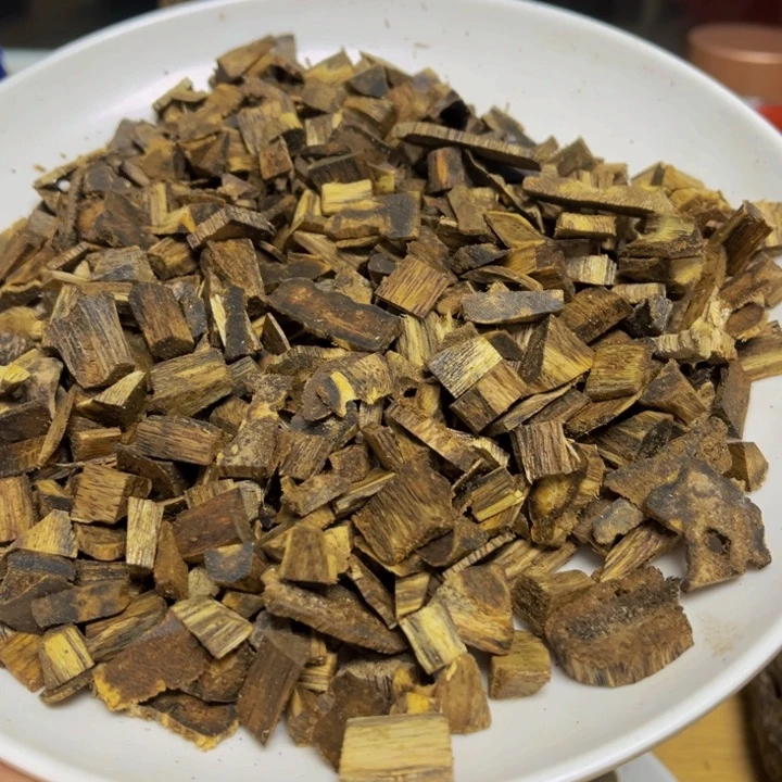 沉香沉香碎屑千里香110克