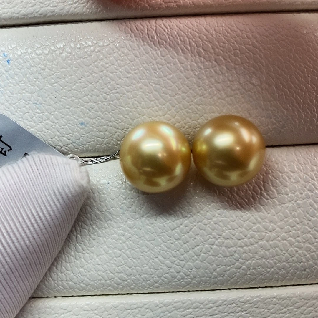 18K金镶嵌耳饰海水珍珠10-11