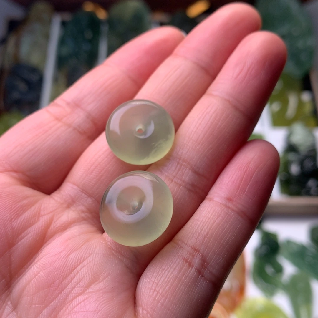 蛇纹石玉未镶嵌挂件平安扣