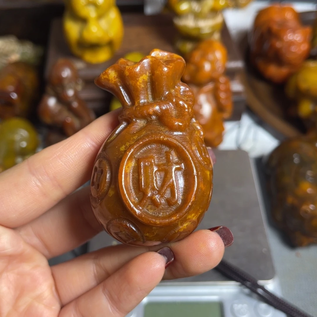 蛇纹石玉合金颈饰