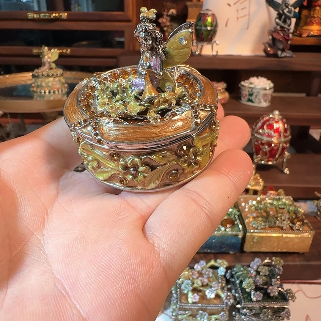 手工制品请勿吹毛求疵